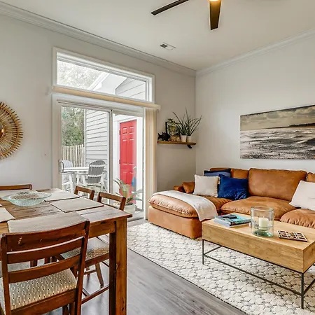 4 Mi To Ocean Modern Townhome In Wilmington!